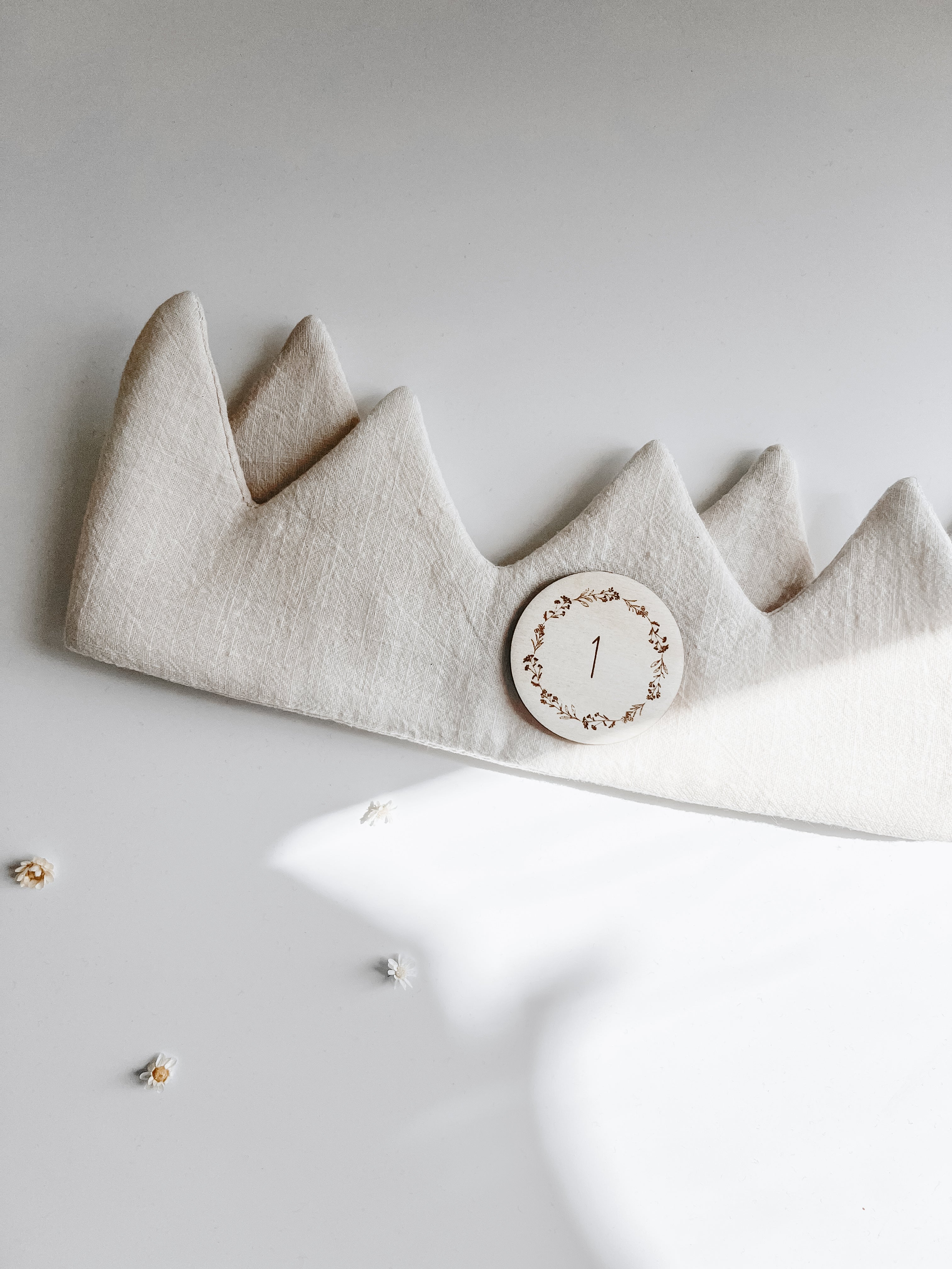 Holz Button für Geburtstagskrone - Blumen