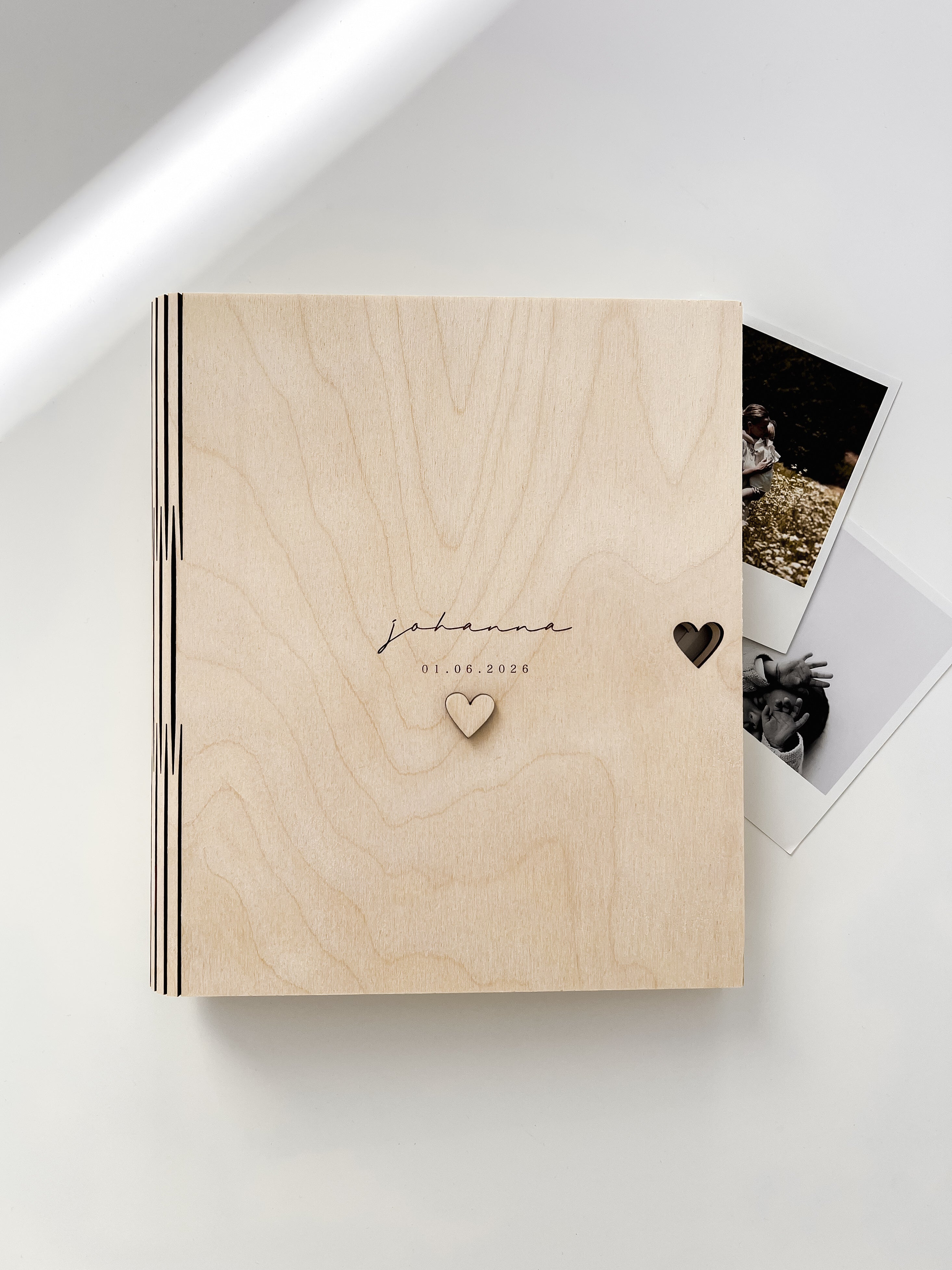 Erinnerungsalbum personalisiert aus Holz - Herz
