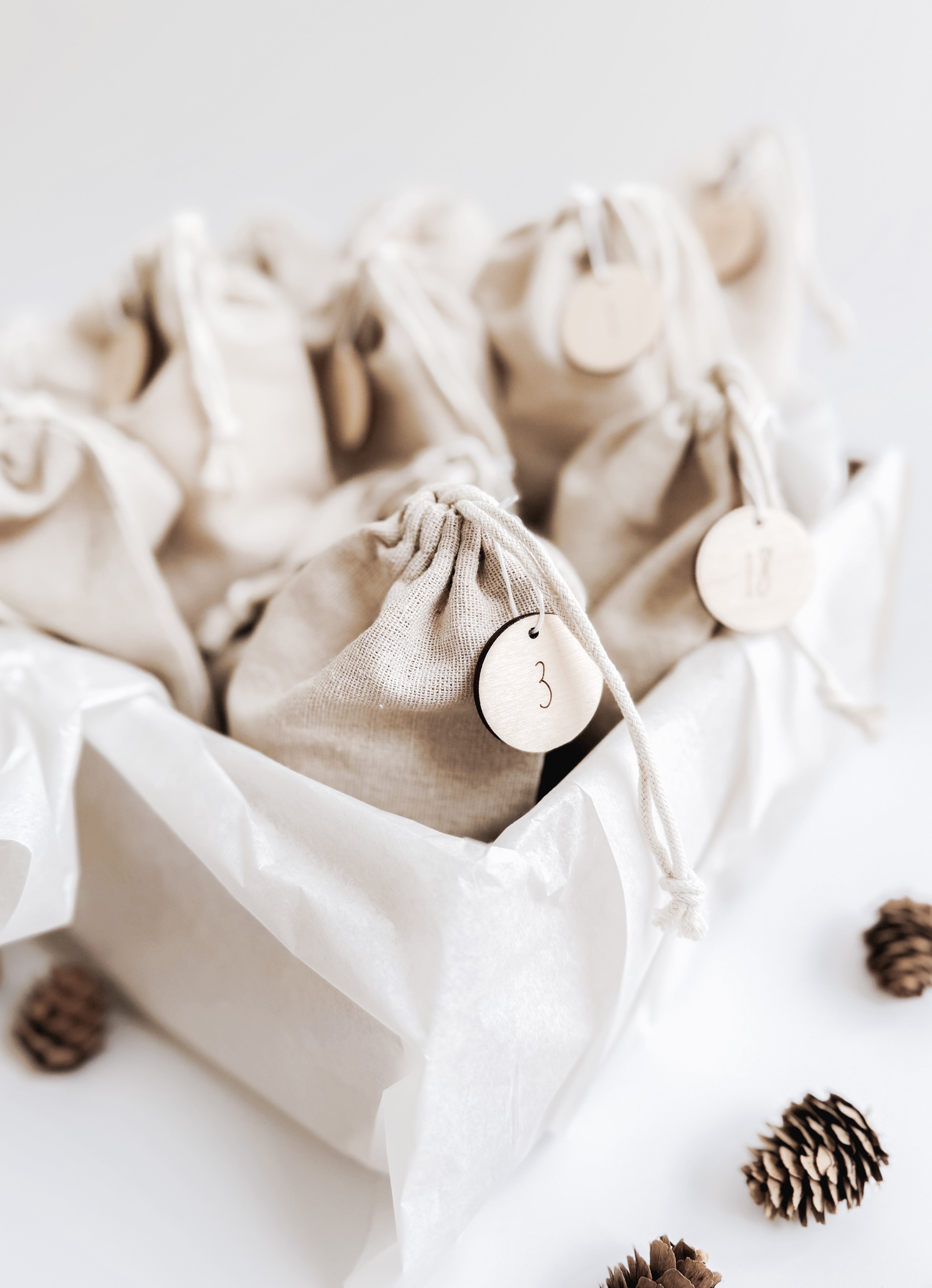 Adventskalender Zahlen - minimalistisch