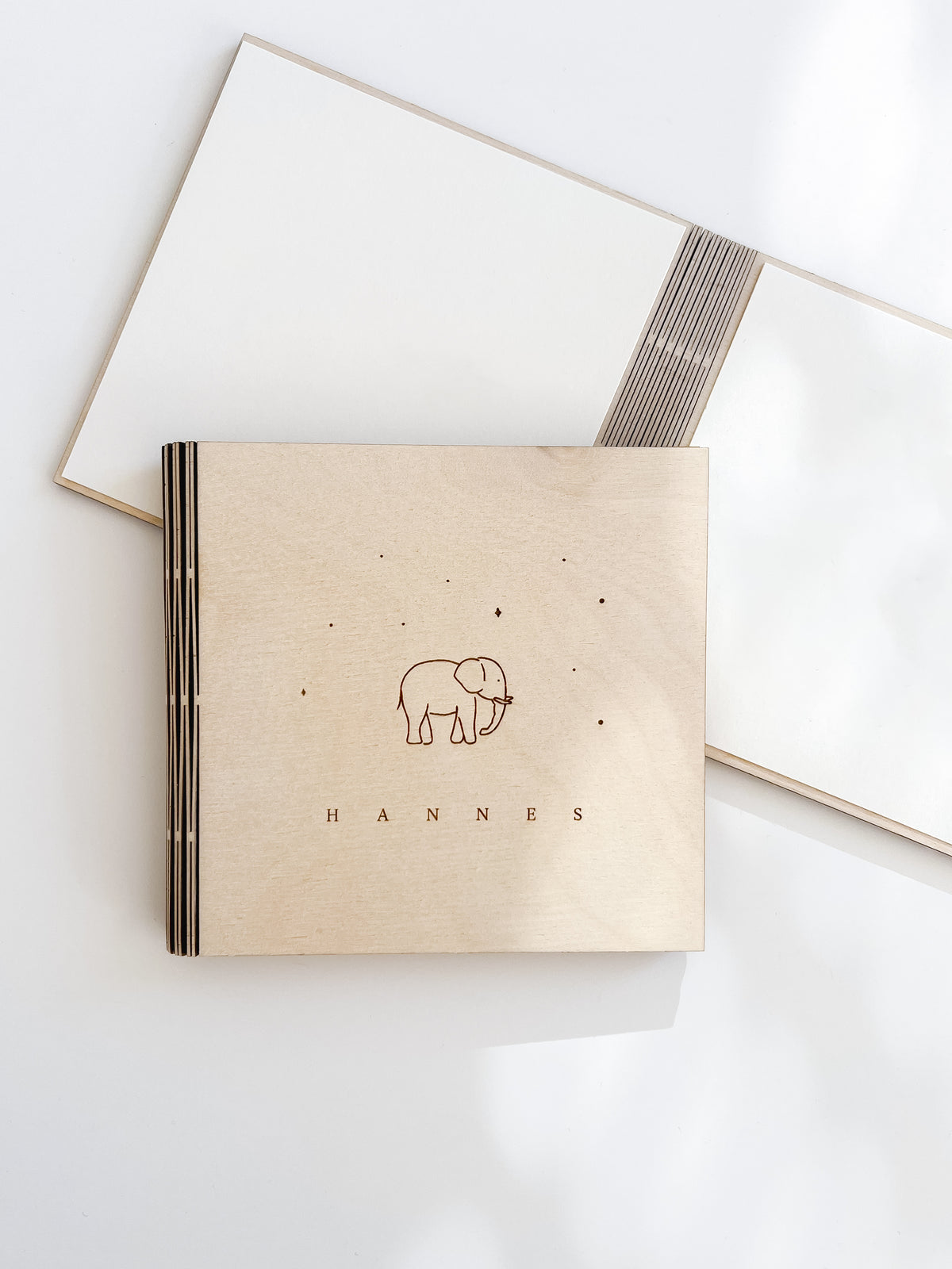 Holzkarte mit Namen und Elefanten-Motiv Geschenk Geburt