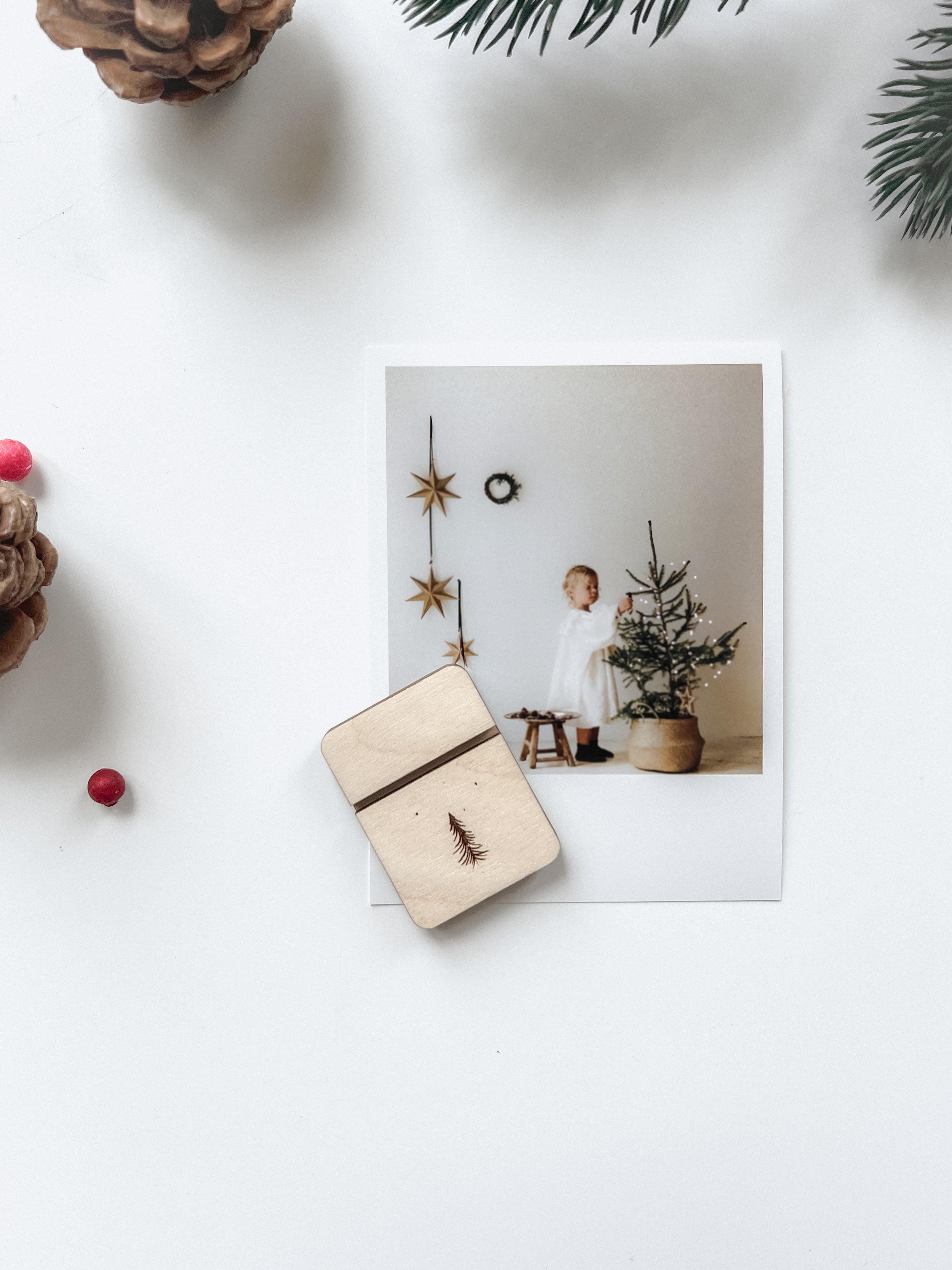 Weihnachts- Kartenhalter aus Holz - xs