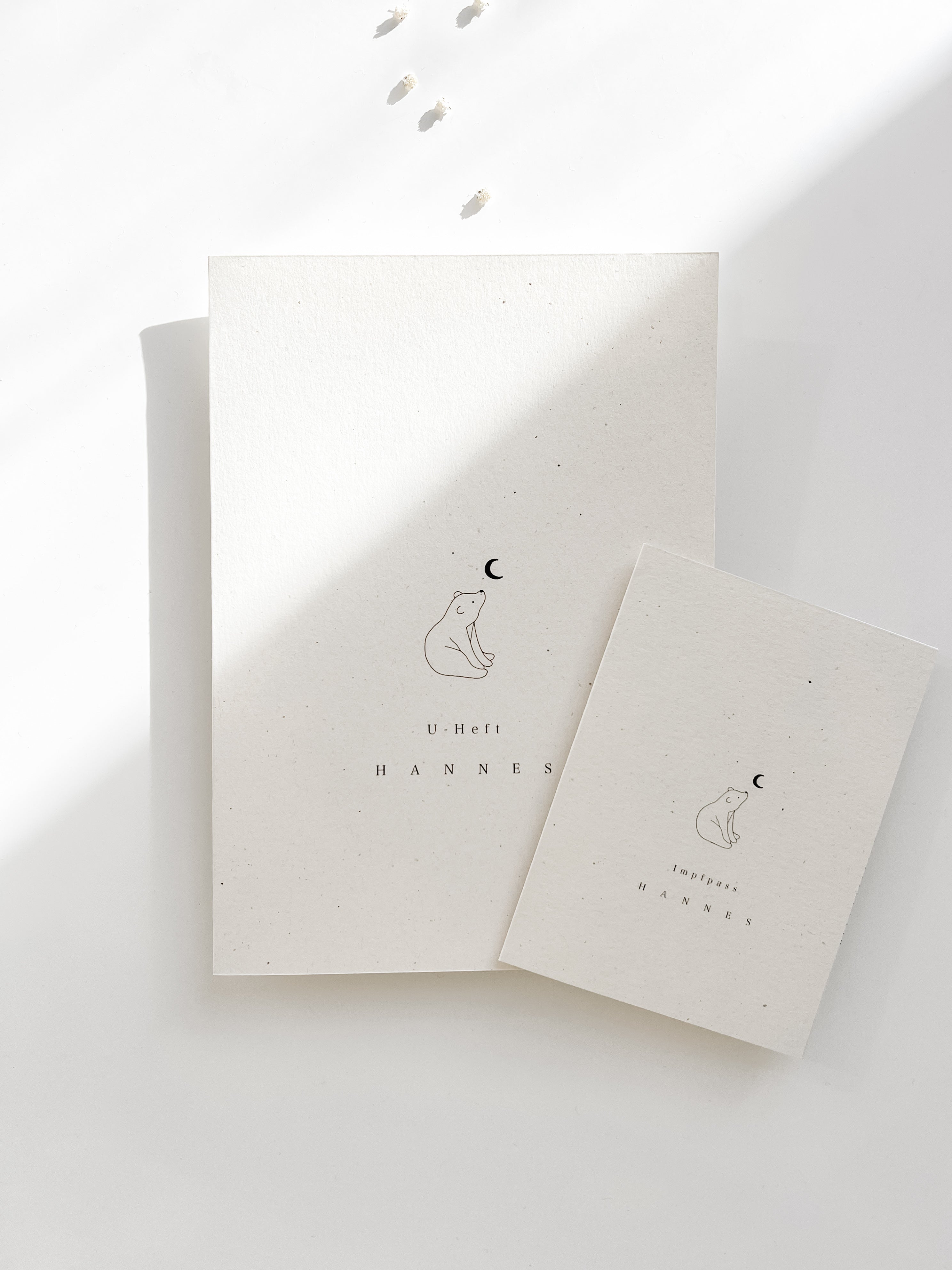 Personalisierte U- Heft und Impfpasshülle - kleiner Bär