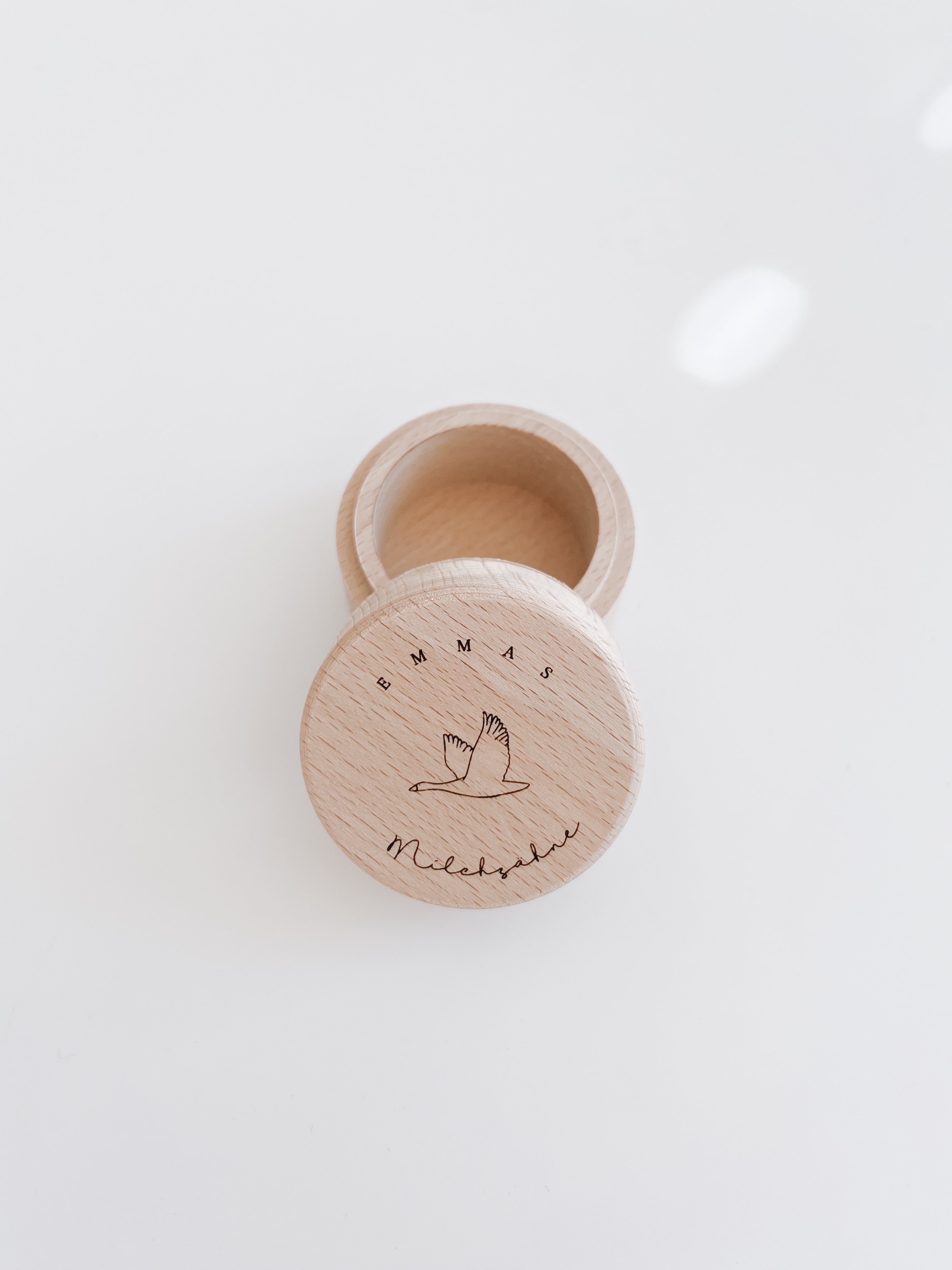 Zahndose Holz personalisiert - Vogel Gravur
